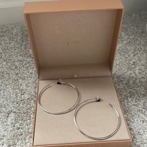 Jaclyn Roxanne Big Boss Hoop Earrings- Rhodium